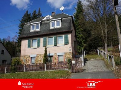 Einfamilienhaus im Grünen!