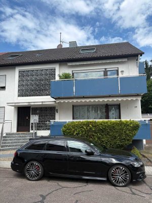 Attraktive modernisierte 3-Zimmer Dachgeschosswohnung mit Balkon in toller Lage von Karlsruhe