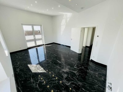 Moderne 3-Zimmer-Penthousewohnung mit hochwertiger Ausstattung, 98 m² FBH, XXL Dachterrasse,Top Lage