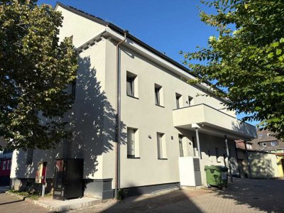 Helle 3-Zimmer-Wohnung im 1. Obergeschoss mit großem Balkon