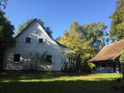 *RENOVIERT* Idyllisches Einfamilienhaus in Alleinlage mit großem Garten in Mirskofen