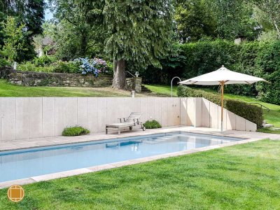 Pool-Villa auf Premium Grundstück mit gepflegten Garten mit viel Privatsphäre
