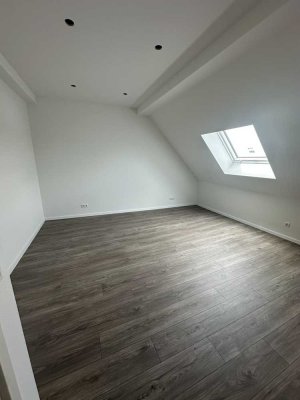 Neusanierte 4 1/2-Zimmer Wohnungen