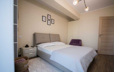 Freundliche und gepflegte 1,5-Zimmer-Wohnung mit Balkon und Einbauküche in Bad Salzungen
