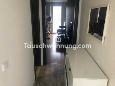 Tauschwohnung: Charmante 1-Zimmer-Wohnung mit Balkon und Einbauküche