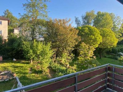 neu sanierte 3 Zi-Wohnung mit Balkon in kleiner Wohneinheit