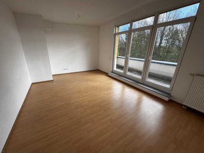 Ruhige 3 Zimmer-Wohnung mit Einbauküche und Balkon in Langenhorn, Hamburg