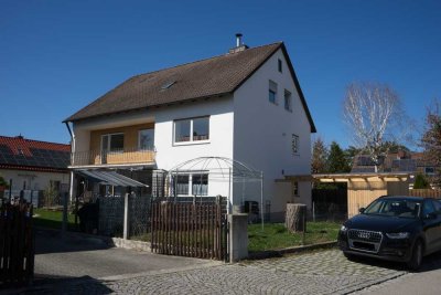 3–4-Zimmer-Wohnung mit Balkon, Garten, 2 Stellplätzen, provisionsfrei, mit Raum zur Selbstgestaltung