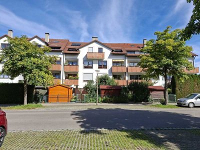 Helle 3-Zimmer- Wohnung mit Südbalkon und TG & solider Vermietung