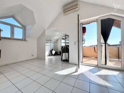 WOHNEN IM GRÜNEN �️ Charmante Maisonette Wohnung mit Ausblick auf Natur in Mühlheim!