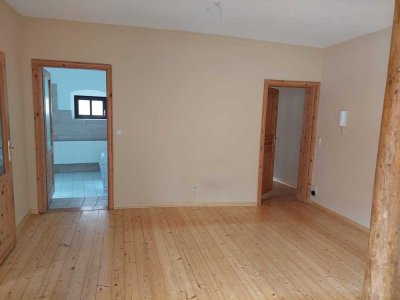 Gemütliche 2-Raum-Erdgeschosswohnung im Zentrum