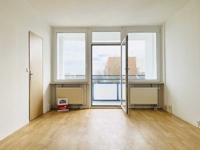 Lichtdurchflutete Wohnung mit Charme und Charakter! 2-Zimmer-Wohnung in Rostock-Lütten Klein