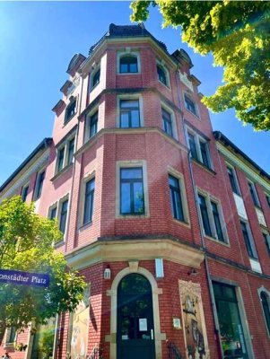 Charmante, lichtdurchflutete 3-Raum-Altbauwohnung mit Balkon in schöner Lage! Im 1. Obergeschoss!