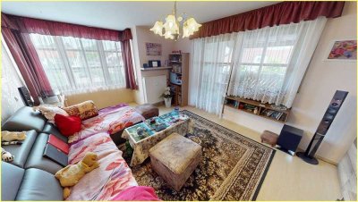 Wohnen mit Wohlfühlfaktor: Charmante 3 Zimmer & großer Südbalkon