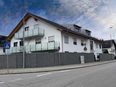 3-Zimmerwohnung mit Balkon in S-Bahn Nähe!!!