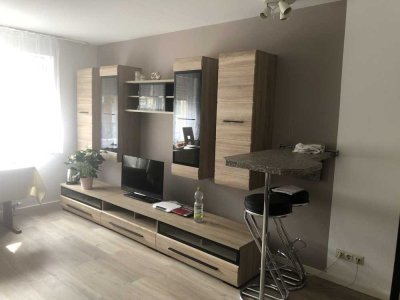 Exklusive, vollständig renovierte 1-Zimmer-Hochparterre-Wohnung in Tübingen