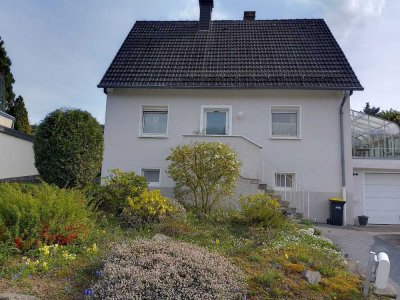 Zuhause mit großem Garten in Hagen-Lennetal