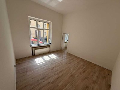 Modernisierte 2-Zimmer Erdgeschoss Wohnung inkl. EBK in Mönchengladbacher Innenstadt