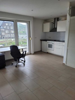 Stilvolle 1-Raum-Wohnung mit Balkon und Einbauküche in Bingen