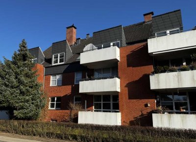 Top-sanierte 2-Zimmer-Wohnung mit Westbalkon in Hamburg-Niendorf
