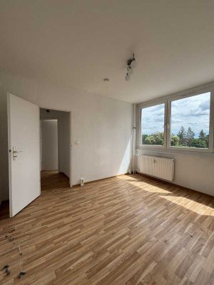 3-Raum-Wohnung mit Einbauküche