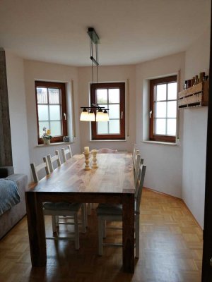 Gepflegte 3-Raum-EG-Wohnung mit Terrasse und Einbauküche in Bad Wimpfen