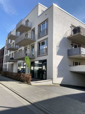 Mit Parkettboden, Einbauküche und Tiefgaragenstellplatz