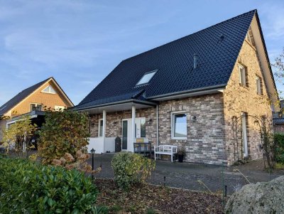 Großzügiges Einfamilienhaus mit Keller in Harsefeld von Privat