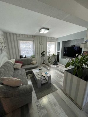Charmantes Wohlfühl-Zuhause mit Charakter – aufwendig saniertes Haus mit guter Ausstattung