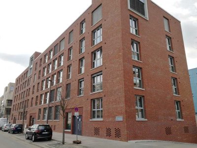 Neuwertige 3-Zimmer-Wohnung mit Einbauküche und Weserblick in der Überseestadt