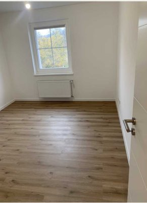 Provisionsfrei:  Moderne renovierte 2,5-Zimmer-Wohnung in Aalen