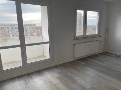Helle Wohnung, schön gelegen mit Balkon