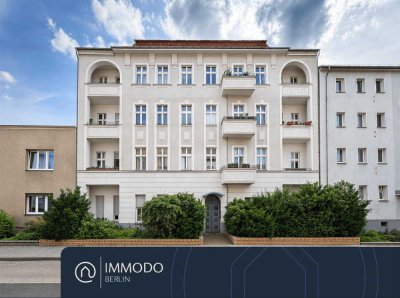 � Hoch hinaus in Adlershof – helle 1-Zimmer-Altbau mit Dielen, 3-m-Decken & Blick zum Johannisthal