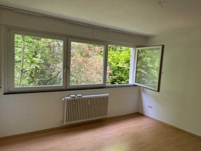 Geschmackvolle 3-Raum-Wohnung mit Einbauküche in Karlsruhe