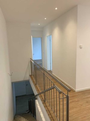 Helle drei Zimmer Wohnung über zwei Etagen im Zentrum von Werne