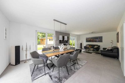 Neuwertiges EFH BJ 2021 (E-Effizienzklasse A) mit PVA + zweiter Bauparzelle auf sep. Flurstück