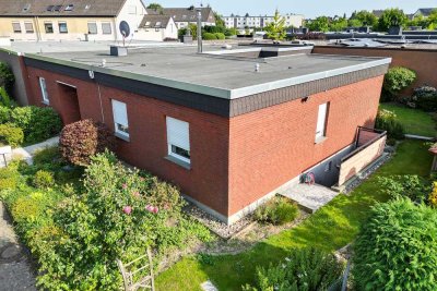 Rund 145 qm zur ebener Erde! Großzügiger
Bungalow im Erbbaurecht auf dem Höchsten