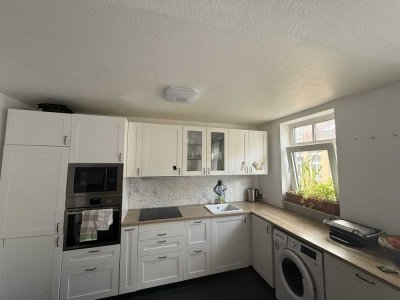 Mietwohnung : 2,5-Zimmer Wohnung