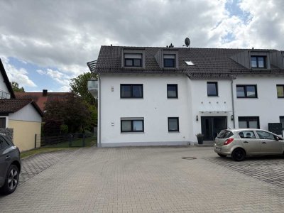 Schicke 2-Zimmer-Wohnung mit Balkon in Hallbergmoos