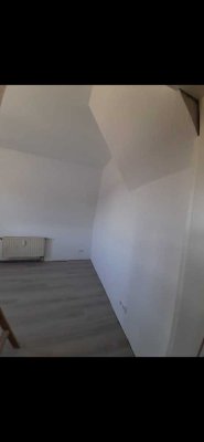 3-Zimmer-Wohnung in 2 OG mit gehobener Innenausstattung in Heilbronn