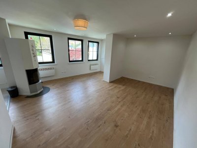 AB JUNI: Tolle 1-Zimmer-Wohnung mit Einbauküche und Kamin in Bad Vöslau/Gainfarn
