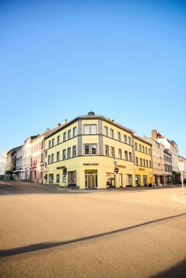 Top Investition: Zentrales & voll vermietetes Mehrfamilienhaus mit etablierter Bankfiliale