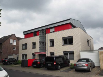 Gepflegte 3-Zimmer-Wohnung mit Balkon in Hürth nach Erstbezug zu vermieten