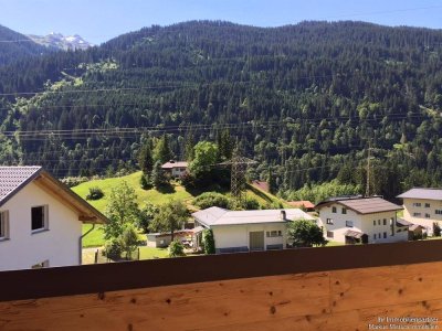 Herrlich gelegene 4 Zimmer Maisonette Wohnung