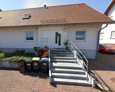 Schöne Doppelhaushälfte in Hainichen (2 Wohnungen)