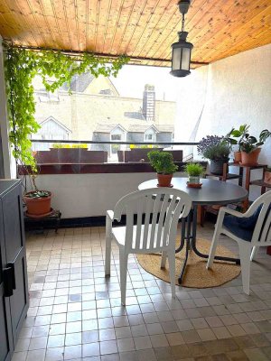 3-Zimmer DG-Wohnung mit Balkon im 4. OG in Frankfurt-Höchst