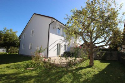 schöne Doppelhaushälfte nach WEG Aufteilung in zentraler jedoch ruhiger Siedlungslage - 724