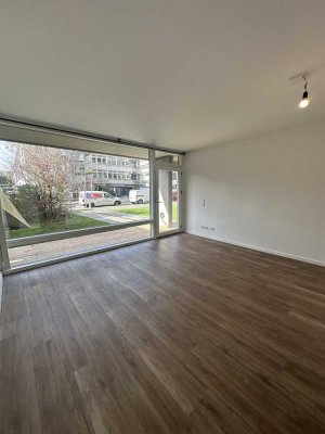 Exklusiv! 2 Zimmer Erdgeschosswohnung mit 2 Terrassen und eigenem Garten!