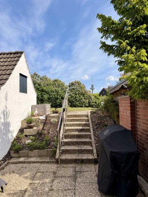 Helle 2-Zimmer-Erdgeschosswohnung mit Smart-Home, großem Garten, Terrasse und hochwertiger Küche