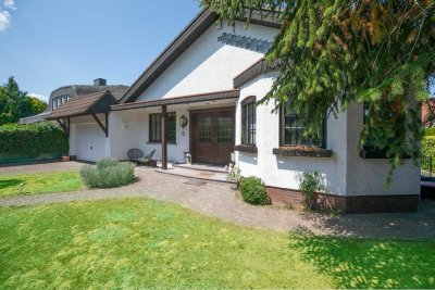 Geräumiges Familienparadies mit Pool und separatem Poolhaus